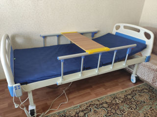 Pat electric pentru grav bolnavi       Кровать электрическая для лежачих больных