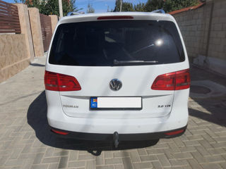 Volkswagen Touran foto 6