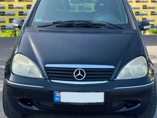 Mercedes A-Class foto 3