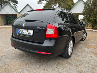 Skoda Octavia foto 3