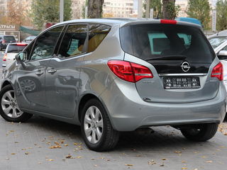 Opel Meriva foto 2