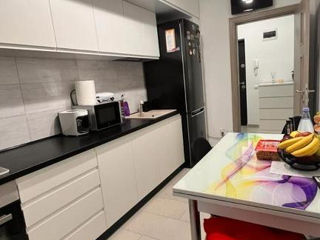 Apartament cu 2 camere, 57 m², Centru, Chișinău foto 5