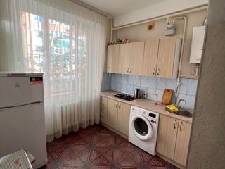 Apartament cu 1 cameră, 37 m², Botanica, Chișinău foto 4