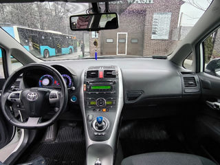 Toyota Auris foto 2