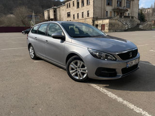 Peugeot 308 foto 2