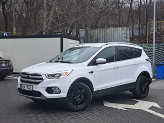 Ford Kuga foto 0