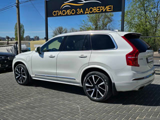 Volvo XC90 foto 9