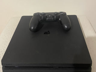 PlayStation 4 Slim 1Tb foto 1