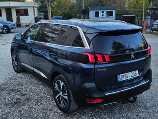 Peugeot 5008 foto 4