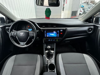 Toyota Auris foto 10