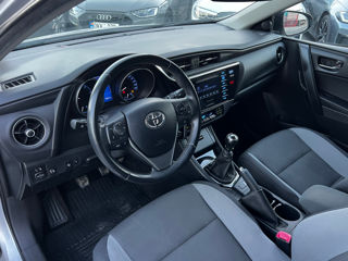 Toyota Auris foto 6