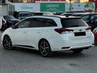 Toyota Auris foto 3