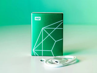 Portable HDD WD My Passport Ultra, 20th Anniversary Edition - 2TB foto 4