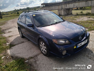 Mazda 323 foto 3