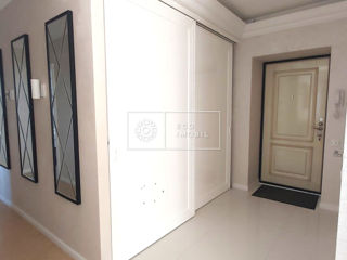 Apartament cu 3 camere, 90 m², Buiucani, Chișinău foto 18