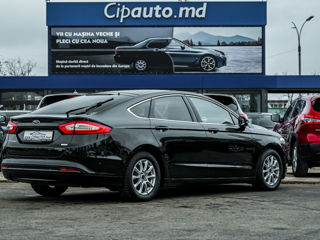 Ford Mondeo foto 5