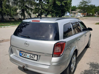 Opel Astra foto 4