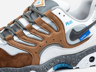 Nike Air Terra Humara Undefeated foto 6