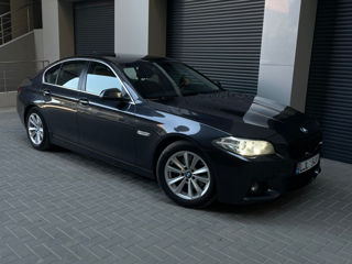 BMW 5 Series foto 1