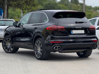 Porsche Cayenne foto 4