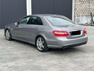 Mercedes E-Class foto 4