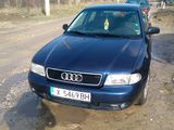 Audi A4 foto 1