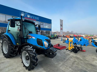 Tractor LS Mtron PLUS MT5.73 cu cabina si aer conditionat