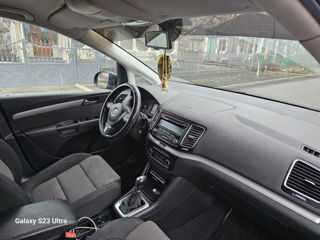 Volkswagen Sharan foto 2