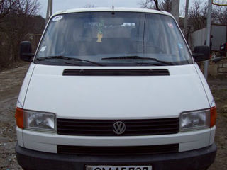 Volkswagen Transporter foto 1