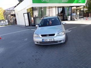 Opel Astra foto 3