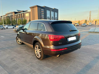 Audi Q7 foto 3