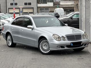 Mercedes E-Class foto 4