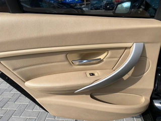 BMW 3 Series foto 17