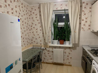 Apartament cu 2 camere, 51 m², Botanica, Chișinău foto 4