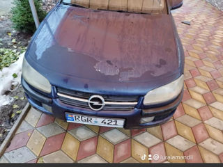 Opel Omega