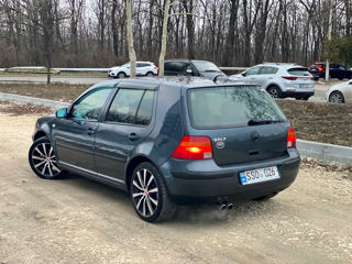 Volkswagen Golf foto 2