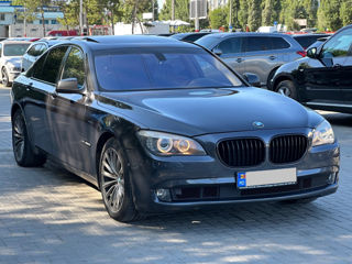 BMW 7 Series foto 4