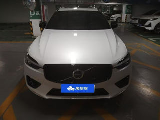 Volvo XC60 foto 2