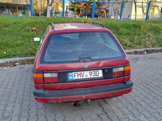 Volkswagen Passat foto 3