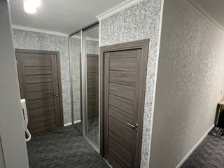 Apartament cu 2 camere, 45 m², Botanica, Chișinău foto 5