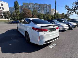 KIA Optima foto 7