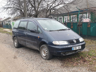 Volkswagen Sharan foto 4