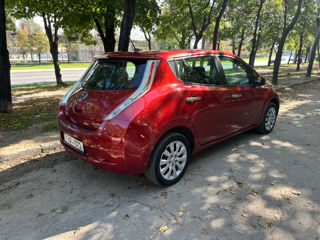 Nissan Leaf foto 2