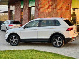 Volkswagen Tiguan foto 4