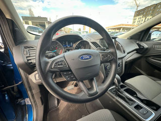 Ford Escape foto 17