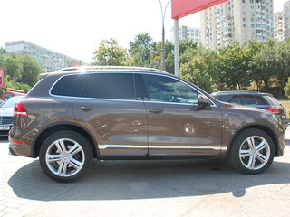 Volkswagen Touareg foto 3