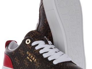 Reducere Sneakers Guess!!!