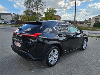 Lexus UX foto 4