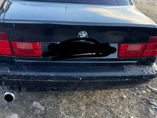 BMW 5 Series foto 1