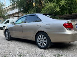 Toyota Camry foto 3